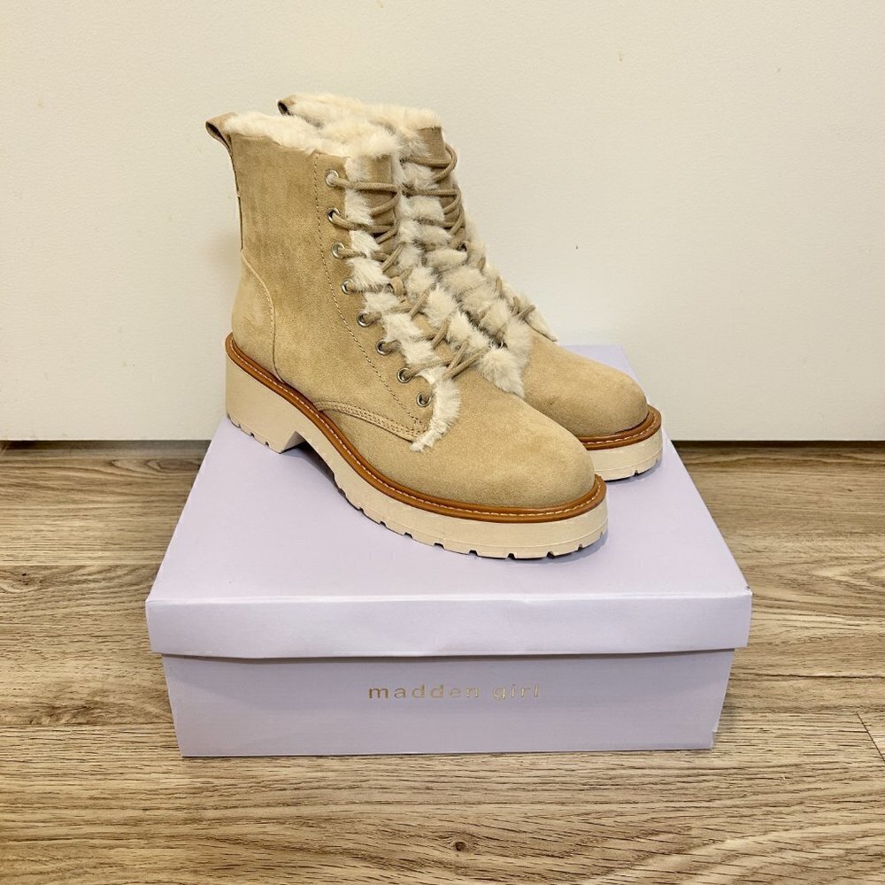 Madden Girl Carraf Hiker Boot Faux Fur Sand Beige Size 9 BRAND NEW - Picture 4 of 12